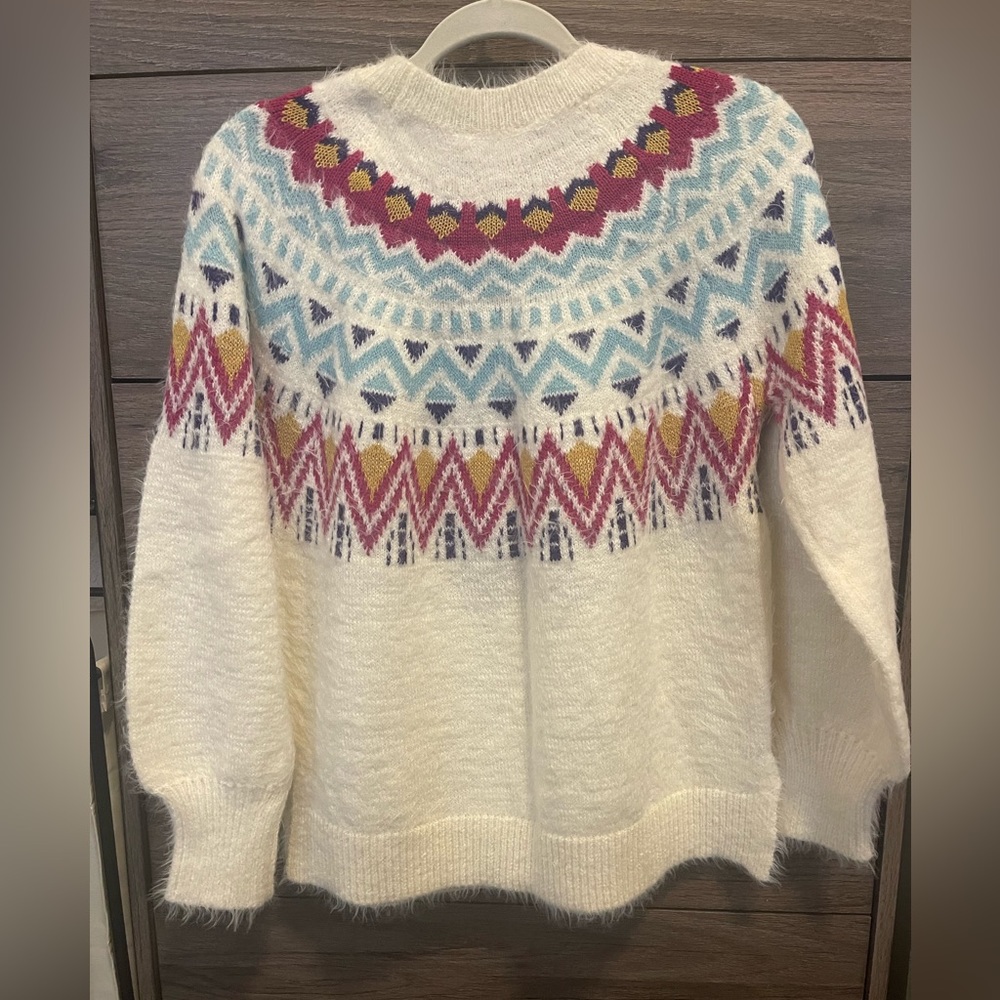 Time and Tru Nylon Winter White Sweater